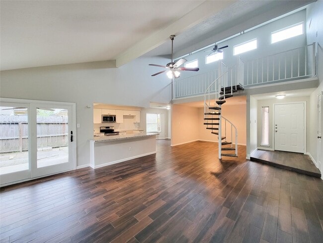 Building Photo - 5107 Prairie Creek Dr