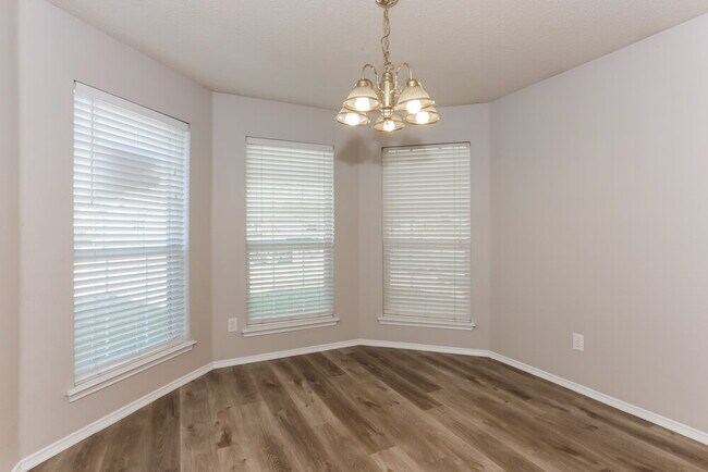 Building Photo - 12437 Seven Eagles Ln