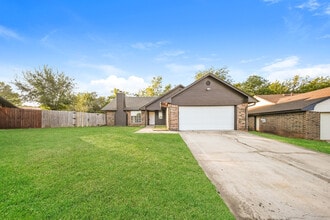 Building Photo - 5628 Darla Dr