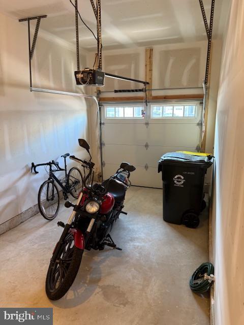 Building Photo - 316 Foxtail Ln