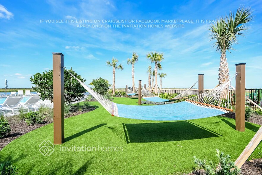 Building Photo - 228 Woodsage Pl