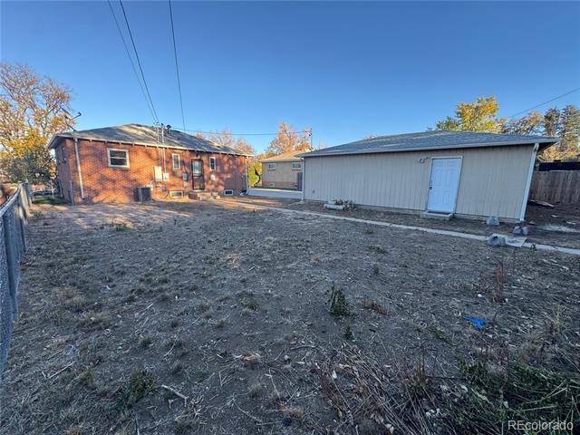 Building Photo - 2189 S Xavier St