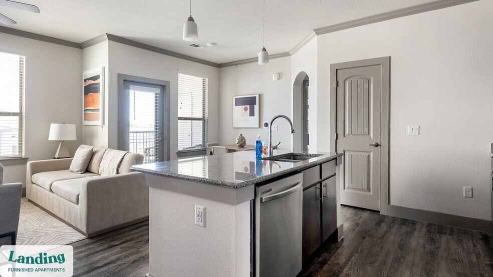 Building Photo - 12500 Shadowglen Trce