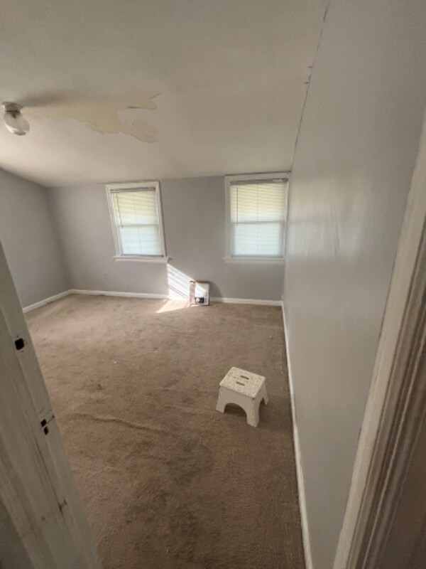 Building Photo - 58 Hendel Ave