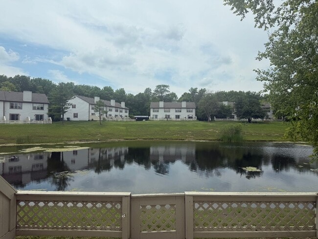 Building Photo - 5931 Shadow Lake Cir