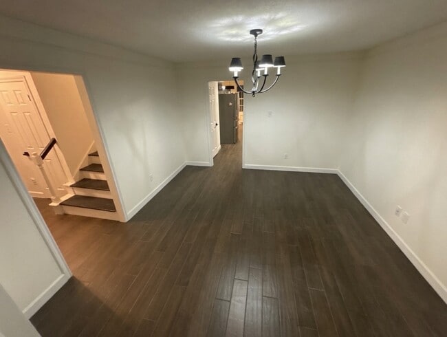 Building Photo - 5910 Bent Tree Ct