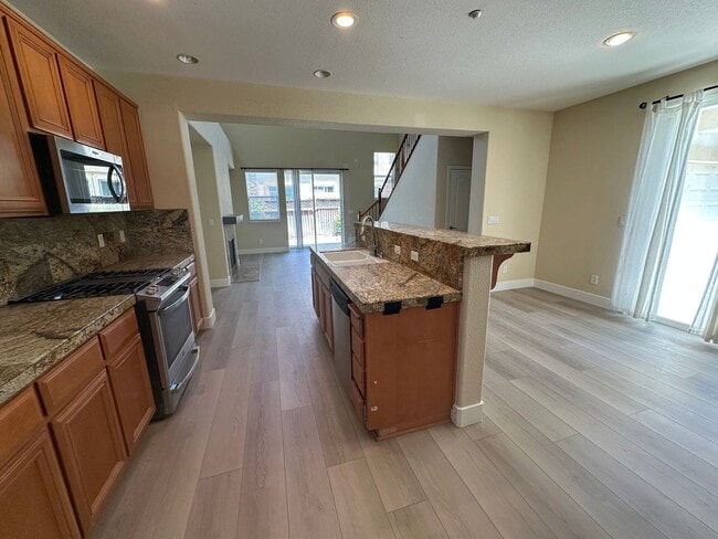 Building Photo - Brighton Station Beauty, 5 Bedroom. 3 Baths Brentwood Home