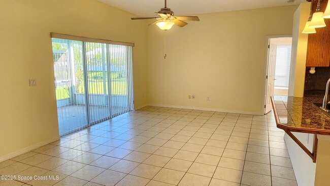 Building Photo - 1061 Pelican Ln