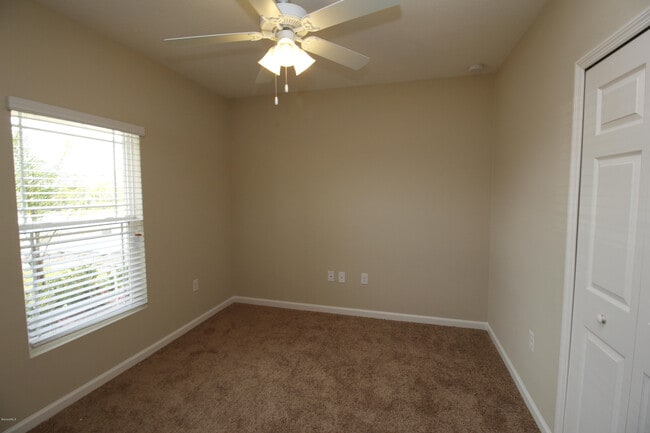 Building Photo - 2207 Attilburgh Blvd