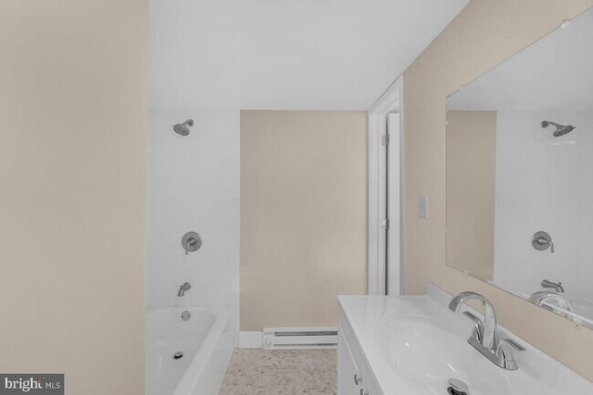 Building Photo - 332 Ridge Rd