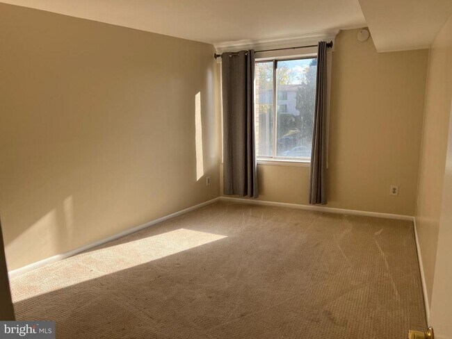 Building Photo - 14616 Bauer Dr