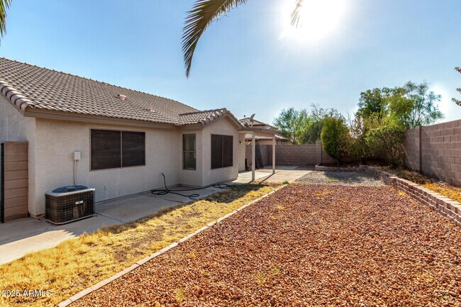 Building Photo - 15766 W Papago St