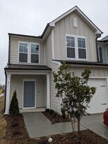 Front of unit - 877 McKenzie Park Ter