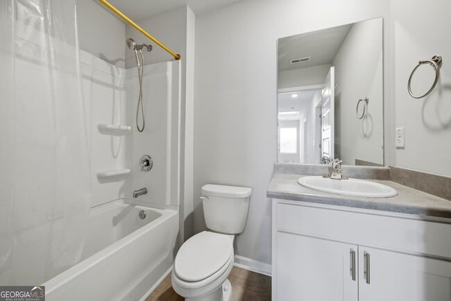 Building Photo - 59 Silver Birch Pass