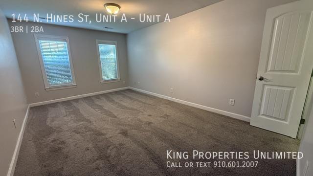 Building Photo - 144 N Hines St