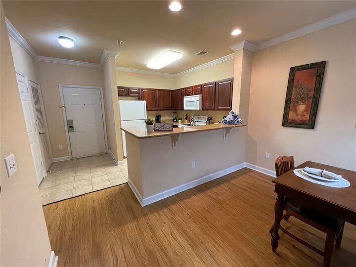 Building Photo - 8000 Tuscany Way