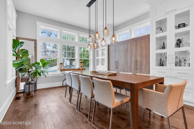 Building Photo - 218 Worthington Ave