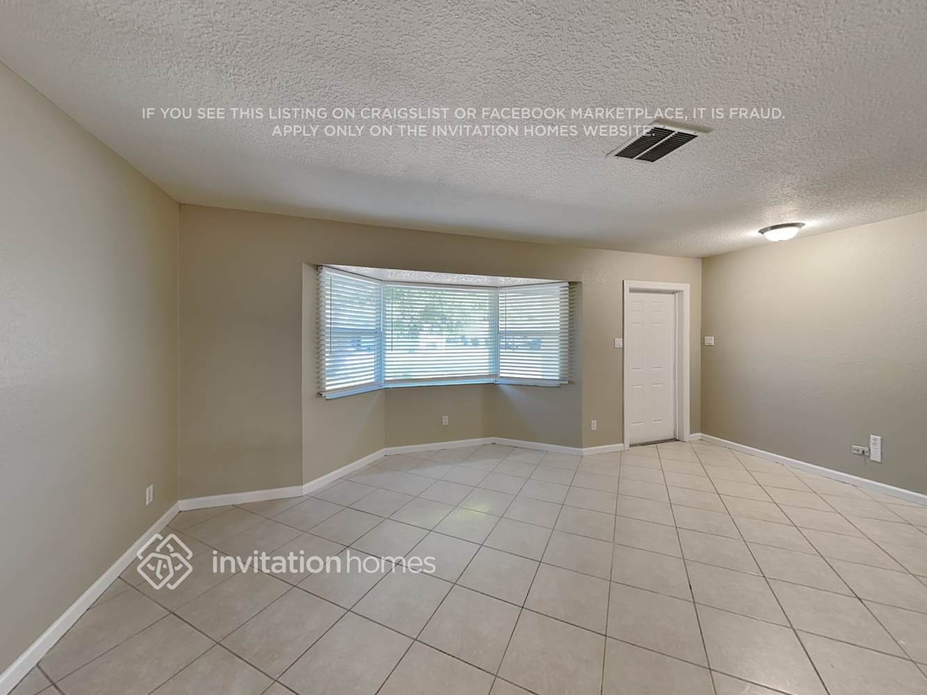 Building Photo - 122 Van Dyck Dr