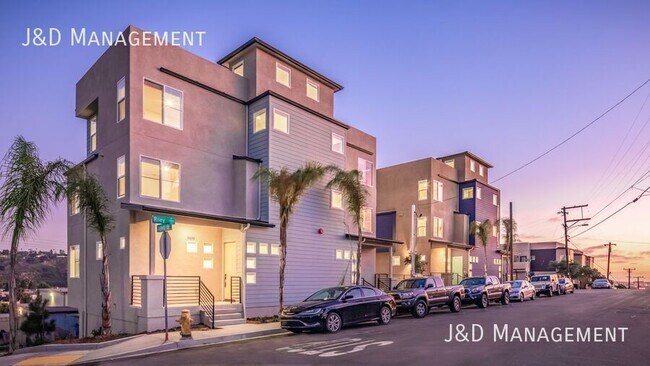 Primary Photo - 5845-5855 RILEY STREET-5845