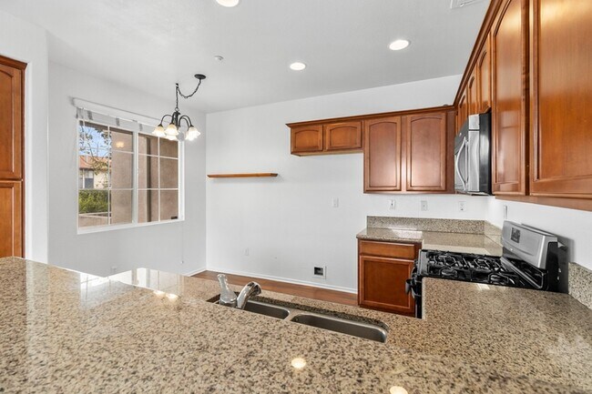 Building Photo - 308 Island Way