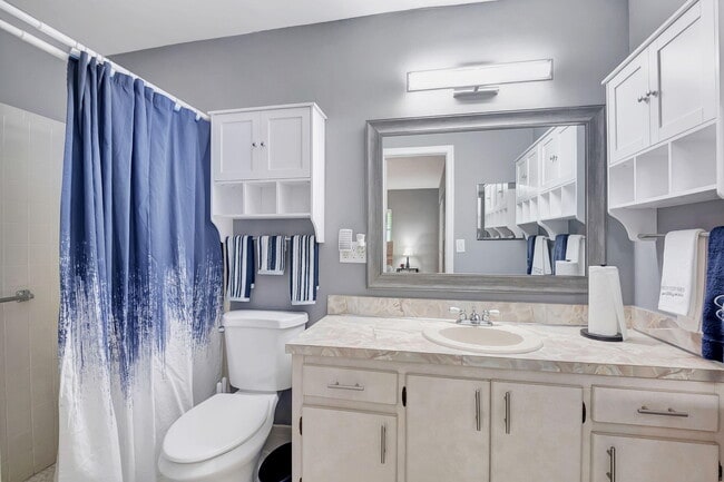 Building Photo - 6078 Dusenburg Rd