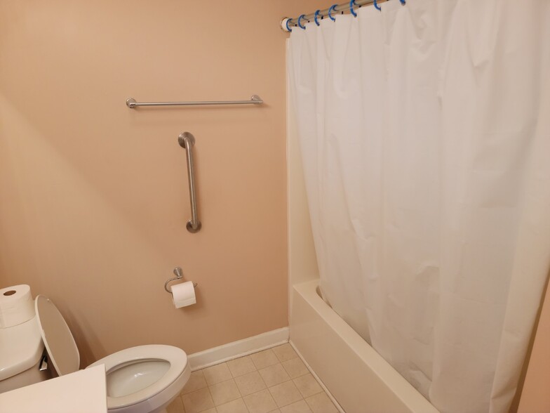 Bathroom continued - 7649 Keistlers Store Rd