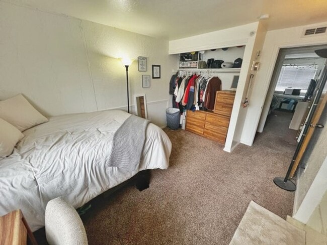 Building Photo - Live at Old Mill apartments for Fall 2026!