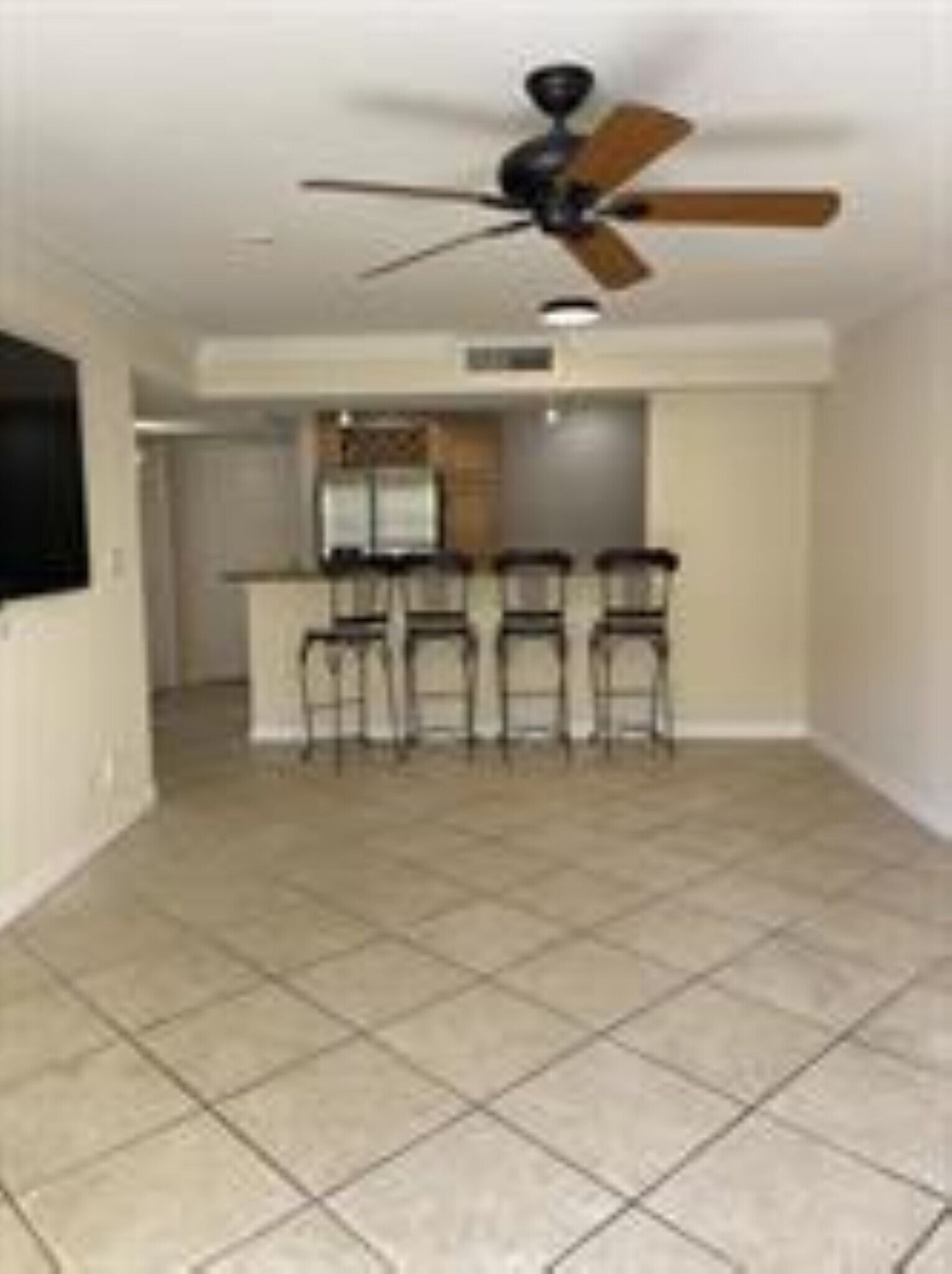 Building Photo - 1515 E Broward Blvd