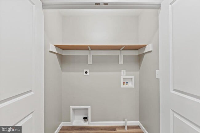 Building Photo - 41577 Church St