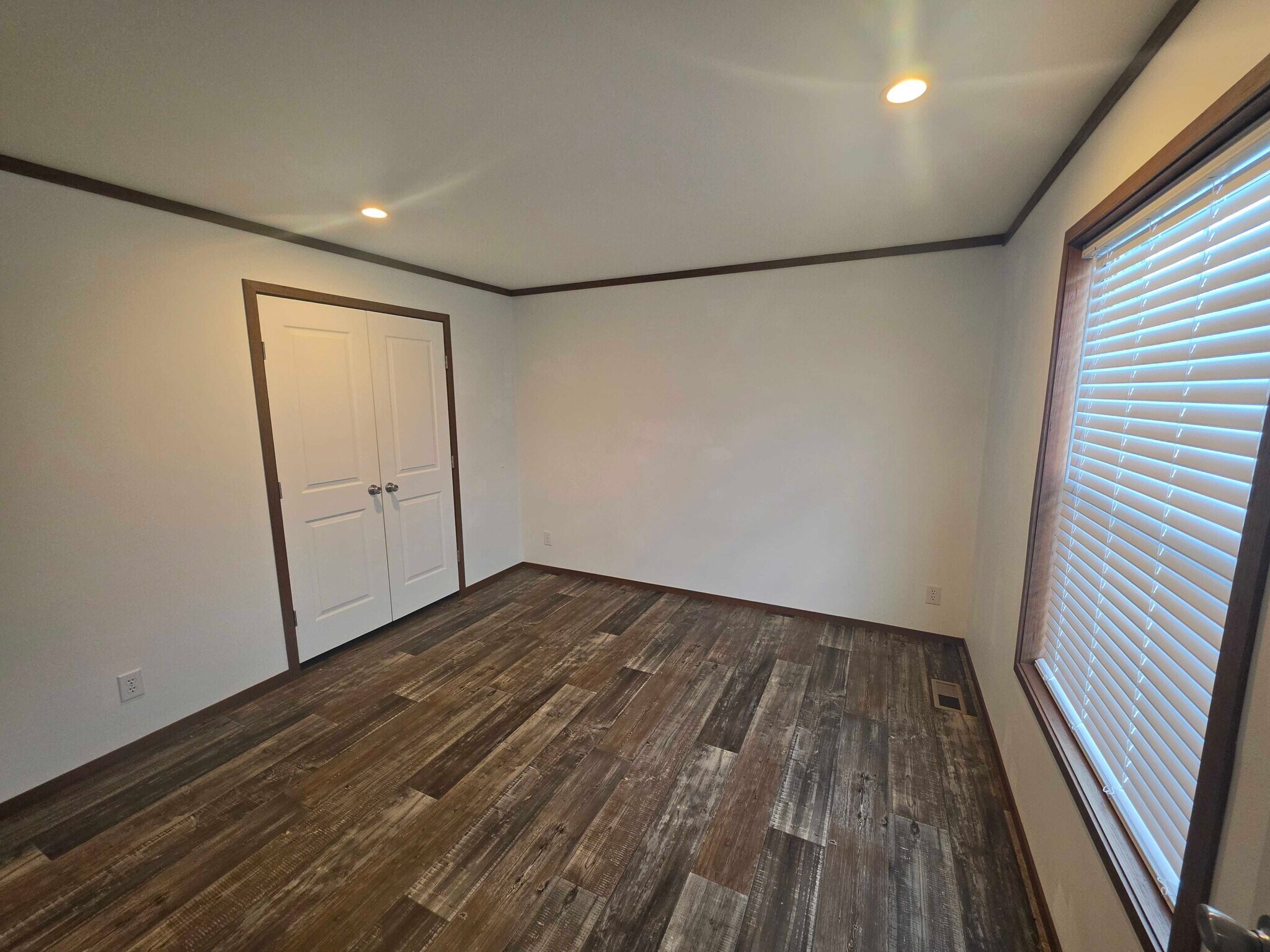 Building Photo - 73 Meggan Dr