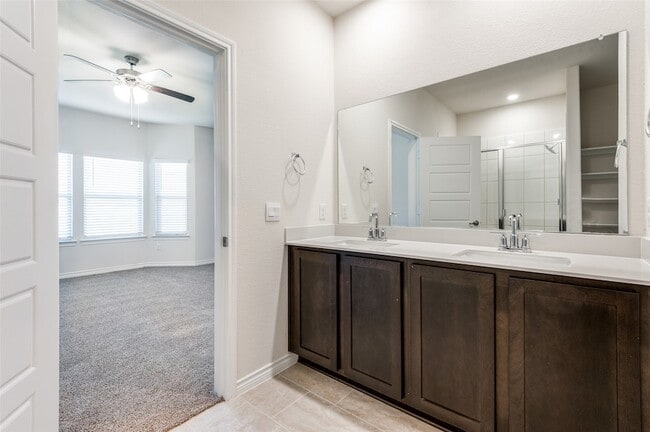 Building Photo - 7221 Headingham Wy