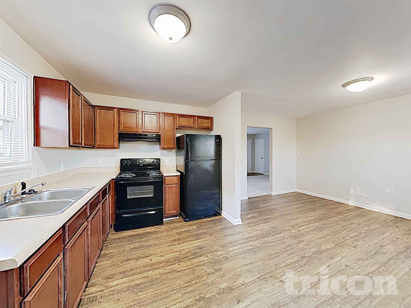 Building Photo - 9421 Spruce Pine Pl