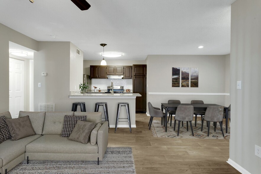 Magnolia - 2 Bed / 2 Bath - 977 Sq.Ft. - Oak Ridge at Pelham