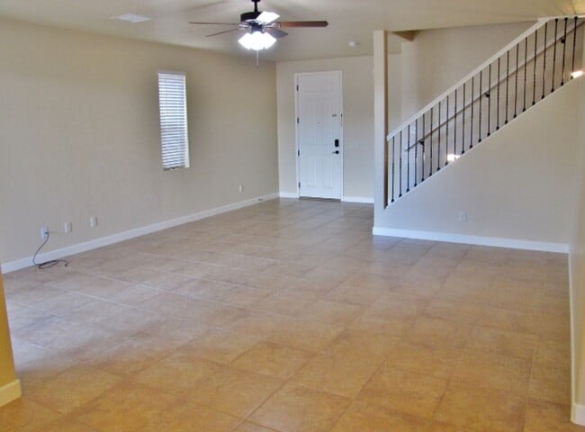 Building Photo - 5BR/2.5BA/3CG, 2808 sq.ft. home in Reflections at Valiente subdivision, Sierra Vista, AZ