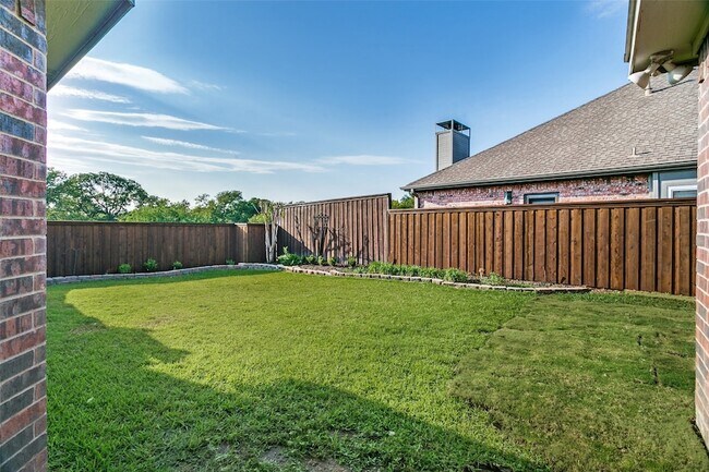 Building Photo - 4149 Creekmeadow Dr