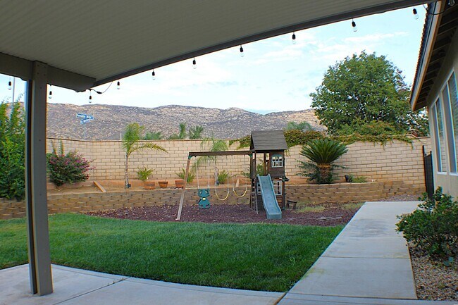 Building Photo - Single-Story Beauty with RV Parking in North Moreno Valley!