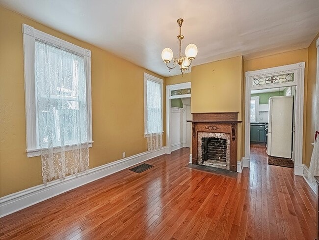 Building Photo - 130 Boroview Ave