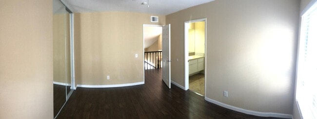 Building Photo - Beautiful 4 bedroom - 3 bathroom home in Corona