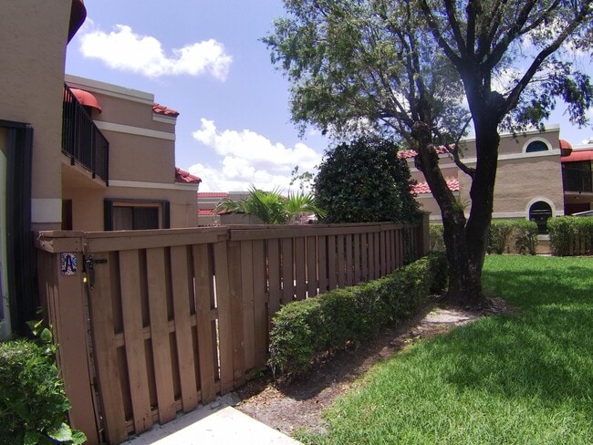 Building Photo - 8116 Severn Dr