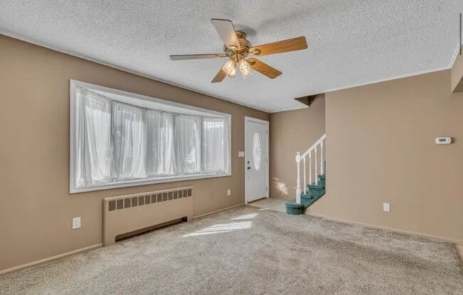 Building Photo - 1308 Sunnyfield Dr