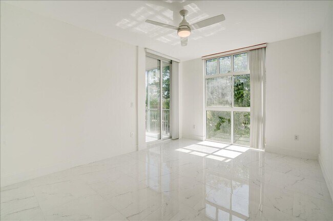 Building Photo - 9805 NW 52nd St