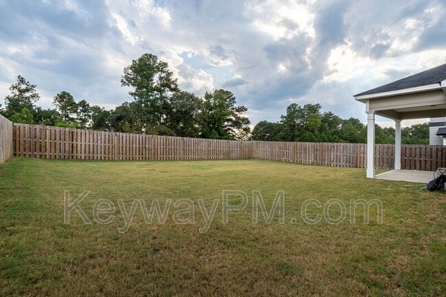 Building Photo - 5921 Big Pond Trl