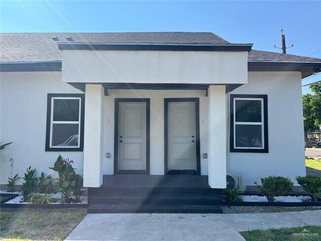 Building Photo - 19 Miller Ave