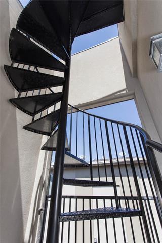 Building Photo - 706 Colten James Ln