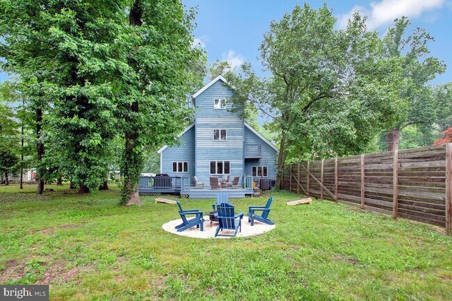Building Photo - 920 Old Annapolis Neck Rd