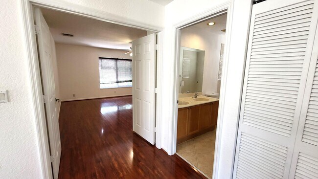 Building Photo - 4088 Lake Tahoe Cir
