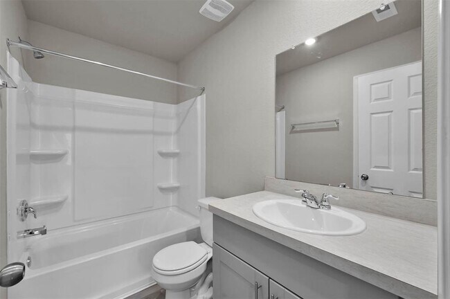 Building Photo - 488 Dalloway St