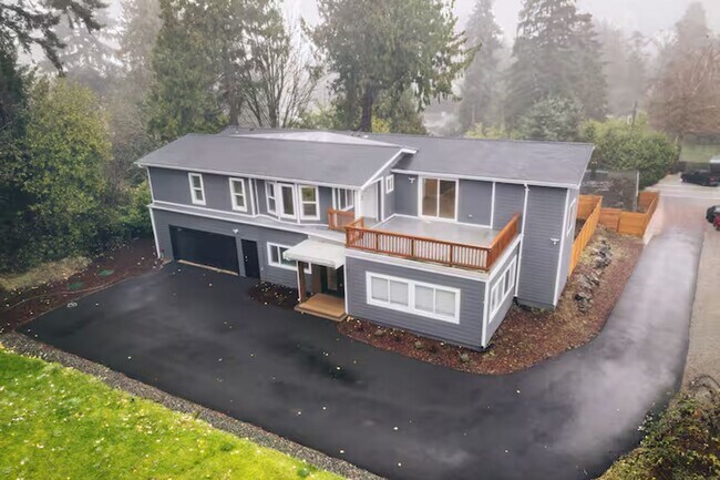 Building Photo - Spacious Modern Home for Rent in Burien / South Seattle