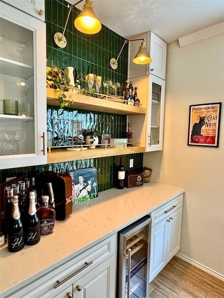 Building Photo - 1017 Cliffbrake Wy