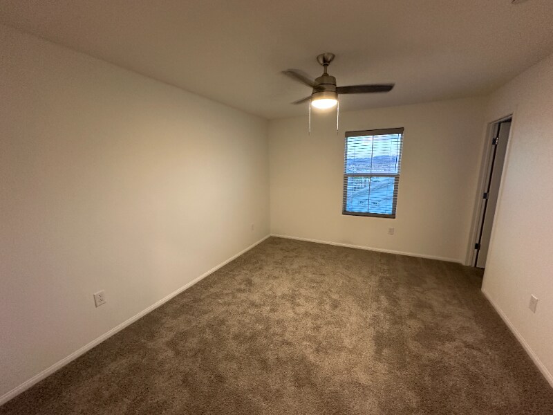 Building Photo - 1356 Cerulean Ave